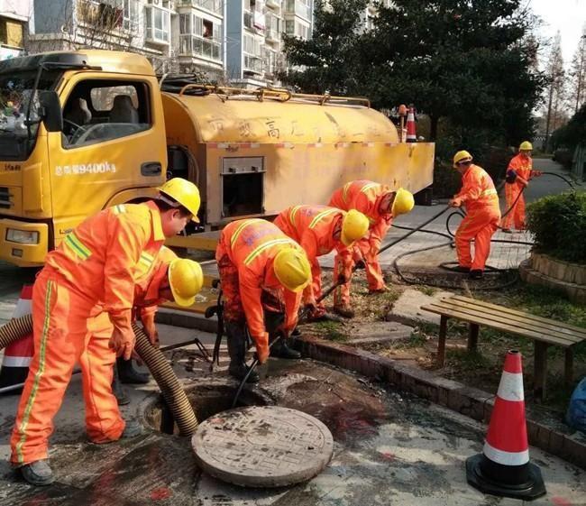 工布江达市政管道清淤